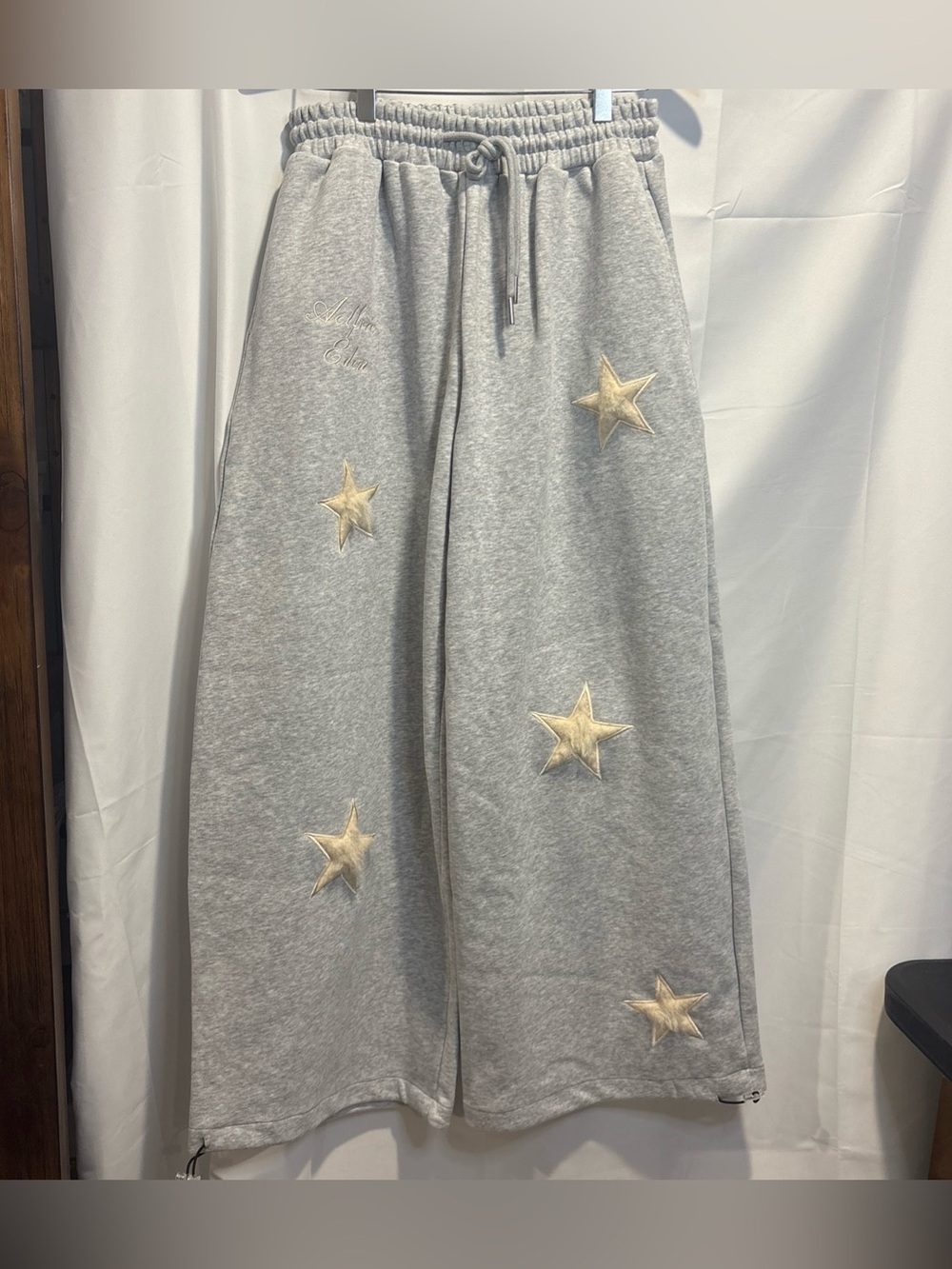 Aelfric Eden Gray Sweatpants with Gold Star Appliqués